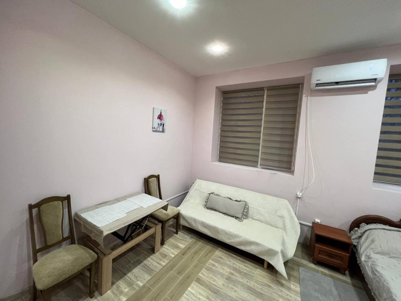 Seven Stars Motel Sumi Dış mekan fotoğraf