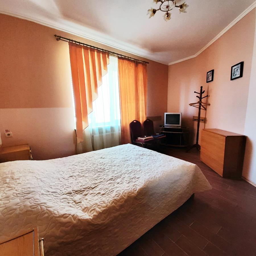 Seven Stars Motel Sumi Dış mekan fotoğraf