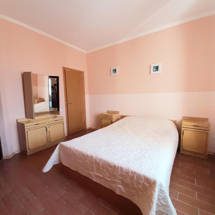 Seven Stars Motel Sumi Dış mekan fotoğraf