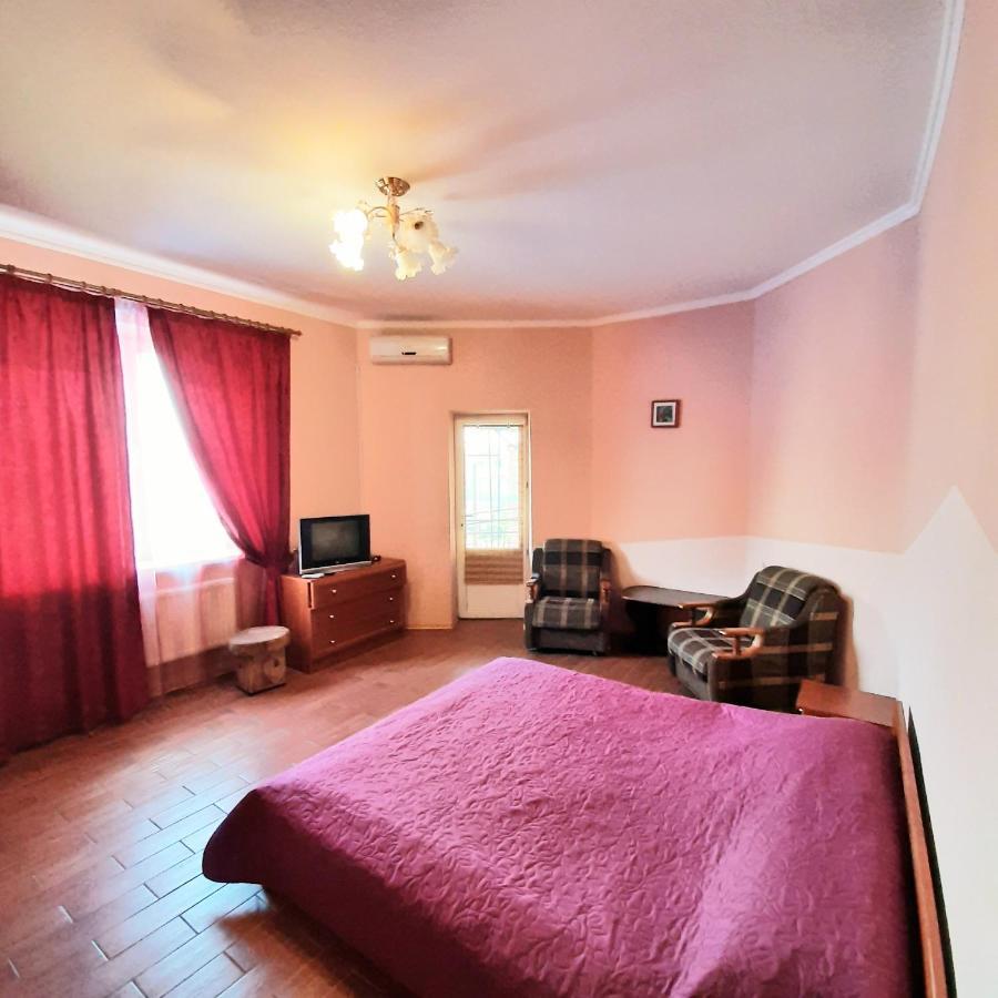 Seven Stars Motel Sumi Dış mekan fotoğraf